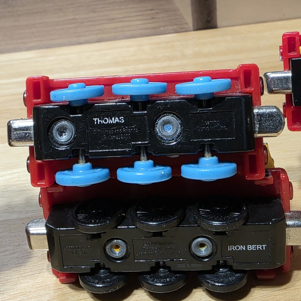 Thomas & Friends Multi-Color Train Engine Collection Molly Belle Diesel - Picture 8 of 10